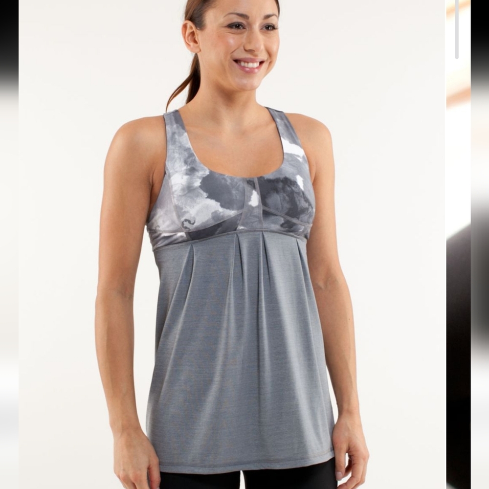 Lululemon  Run Your Heart Out Tank Size 8